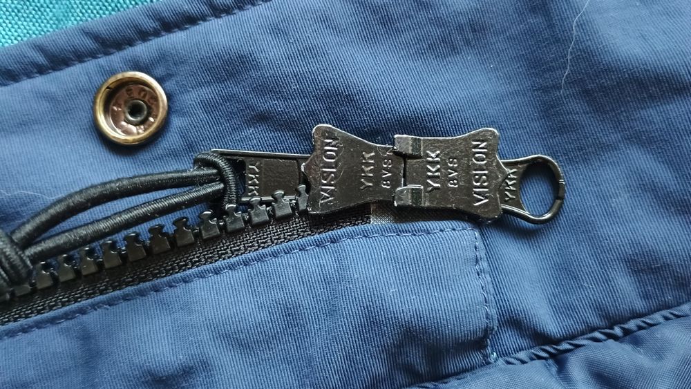 Продавам зимно яке Carhartt ,размер Ххл