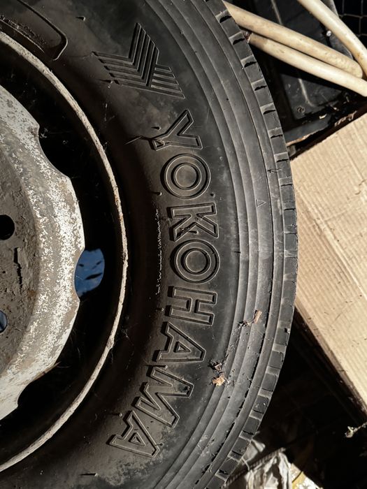 Резиную грузовую продам.