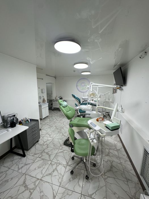 Сдам в аренду 1 стом кресло из двух