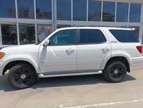 Toyota Sequoia 4.7 V8