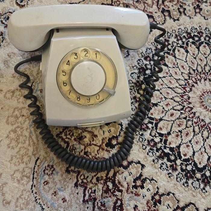 Телефон  дисковый