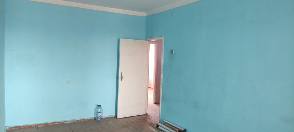 СРОЧНО продаётся своя 3х комнатная квартира