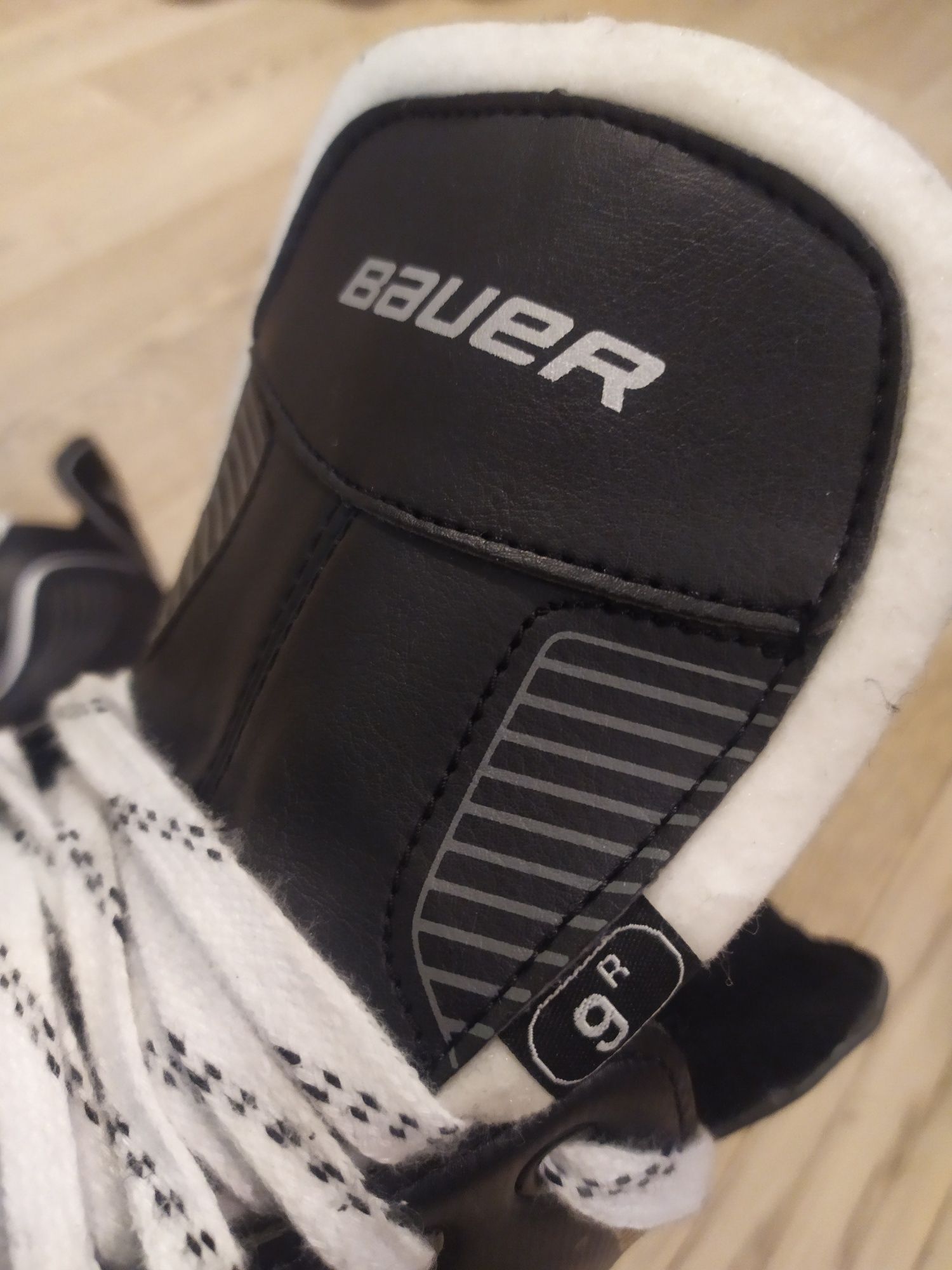 Коньки Bauer LIGHTSPEED PRO Supreme