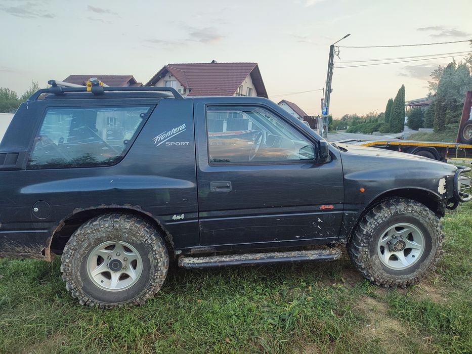 Opel Frontera A 2.0 benzina
