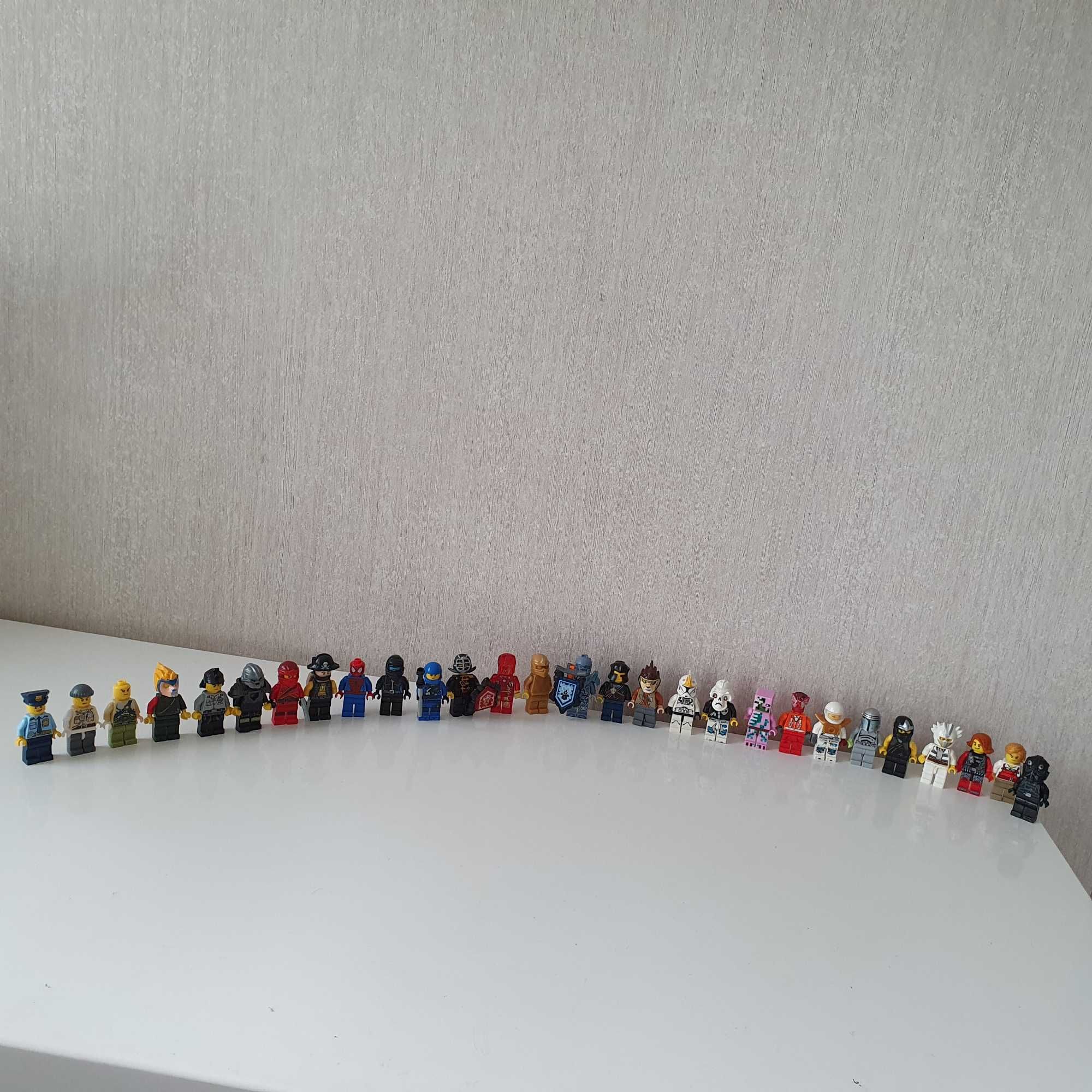 Figurine /omuleti Lego lot