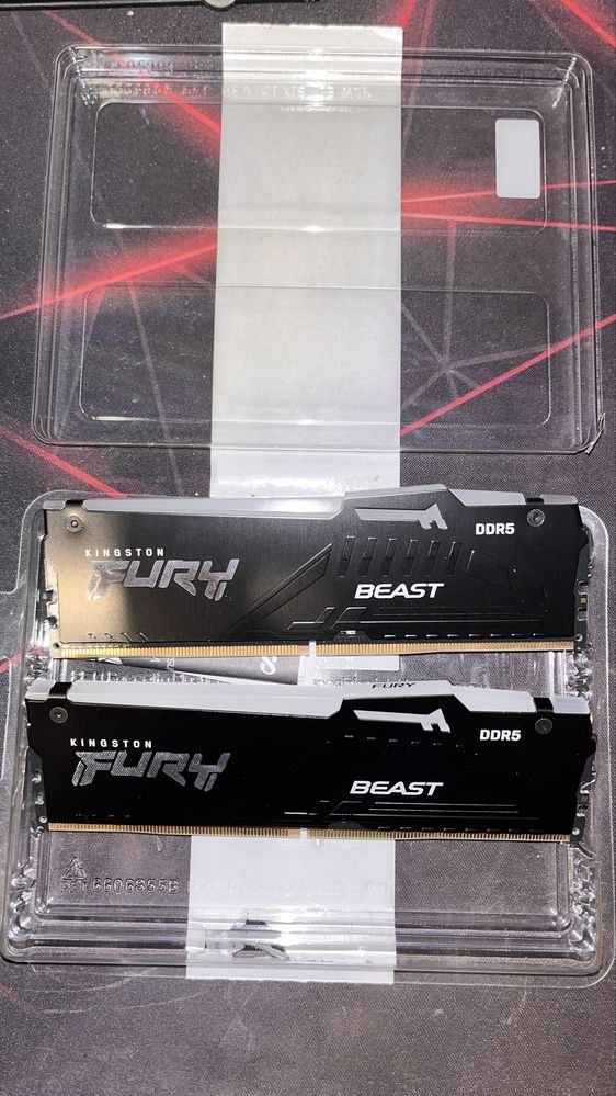 РАМ памет 16gb 5600MT DDR5 Kingston Fury