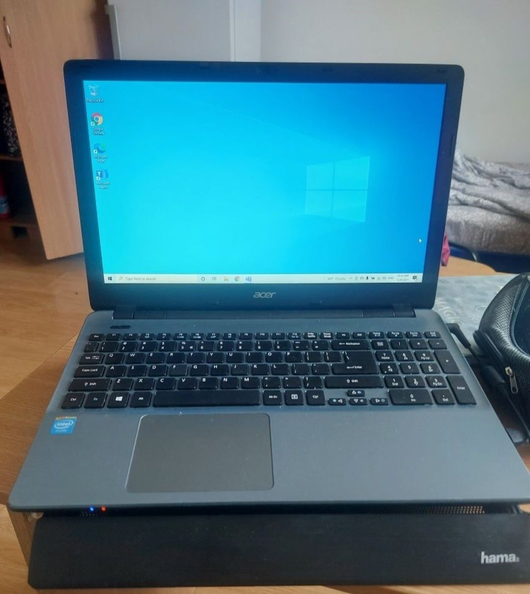 2 bucati Laptop Acer E5-511(defect?