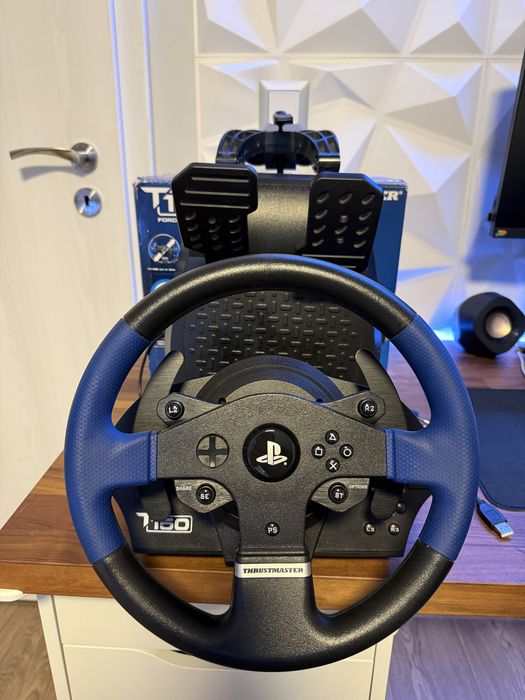Thrustmaster T150 волан + T-LCM педали