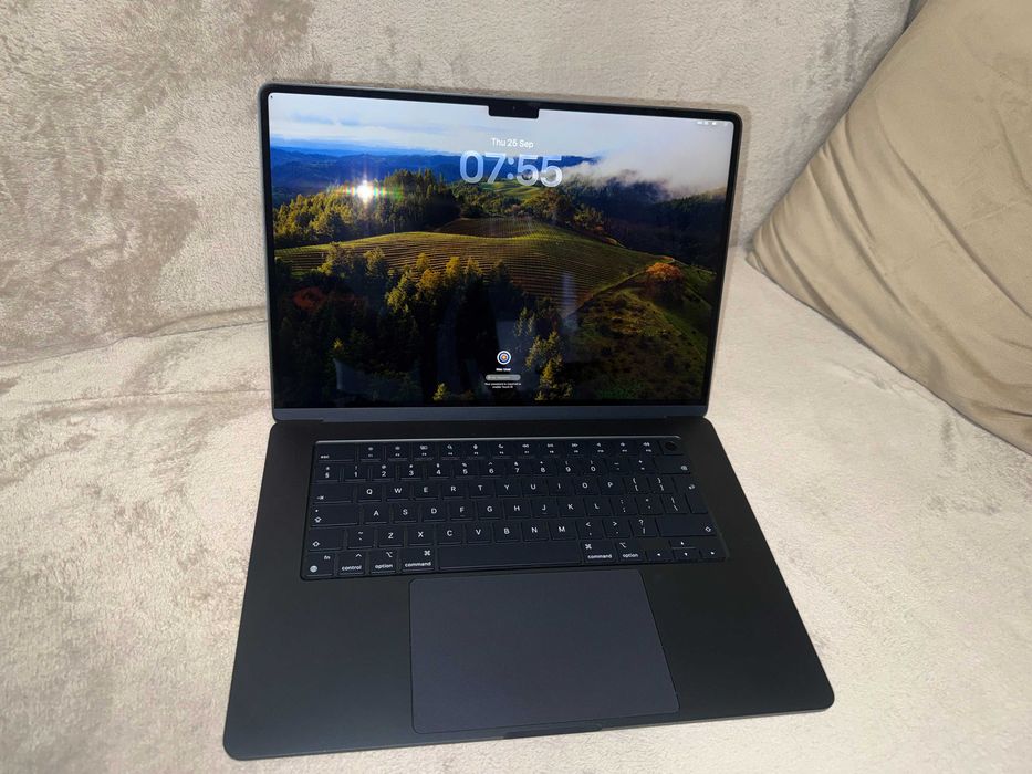 MacBook Air M2 15" | 8GB RAM | 256GB SSD