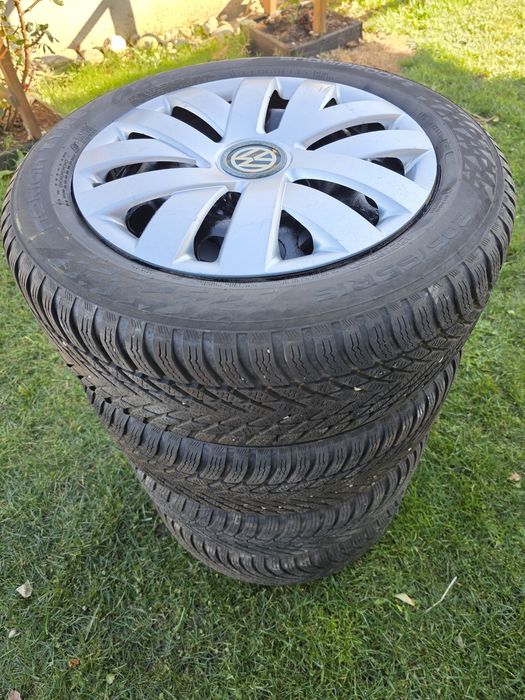 Vând cauciucuri + jante din tabla+ capace