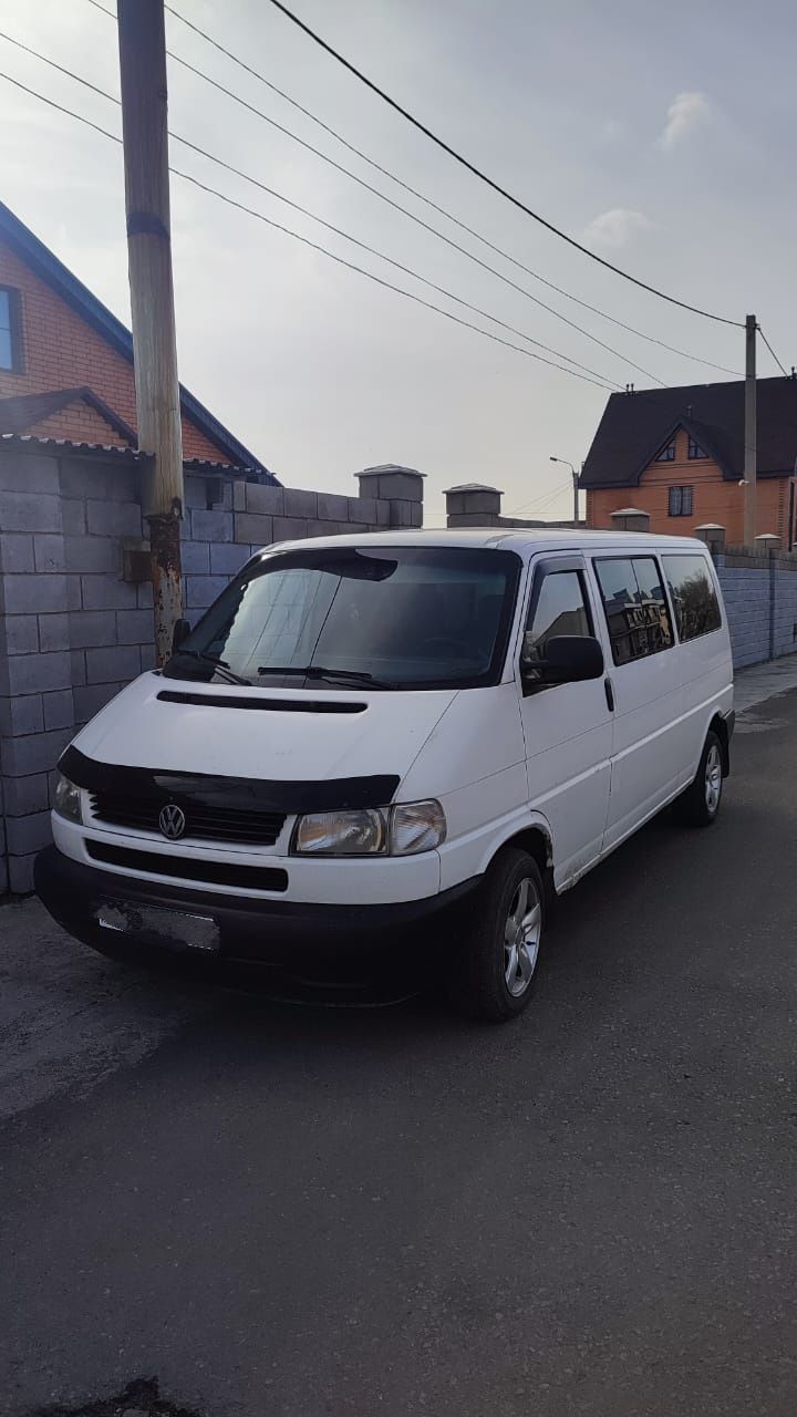 Volkswagen T4 Caravelle