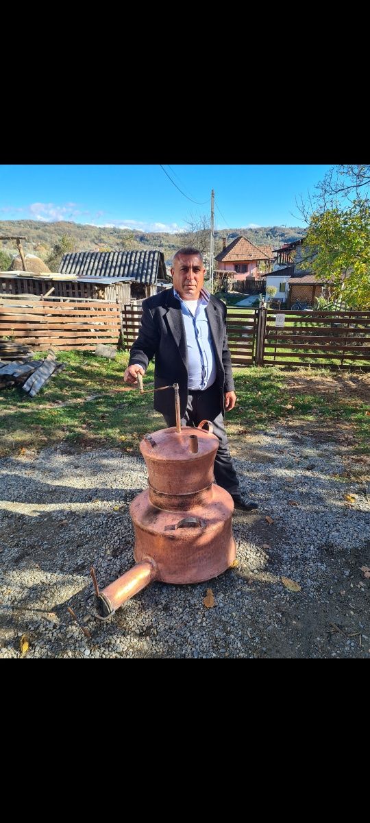 Vând cazane de țuică din cupru alimentar
