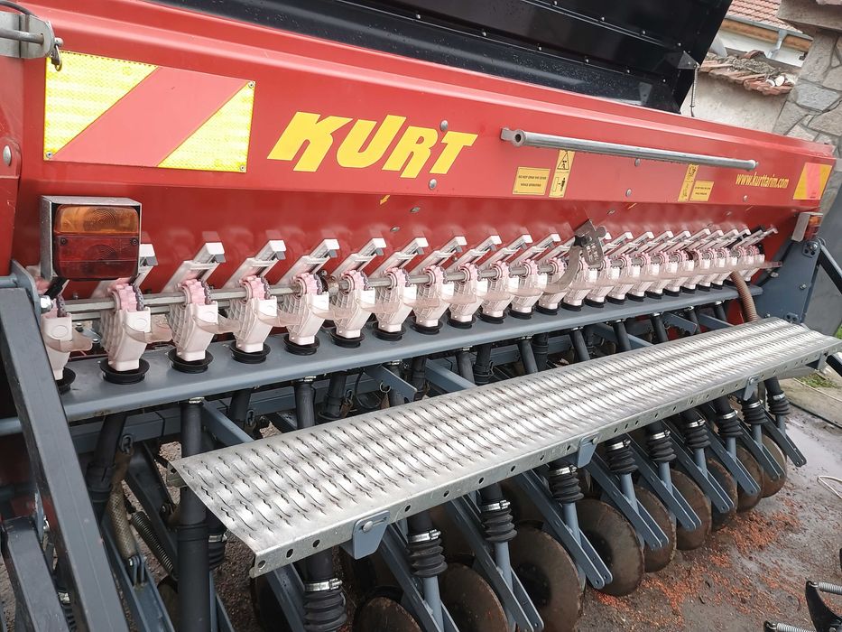 Сеялка 3м КУРТ - Като НОВА