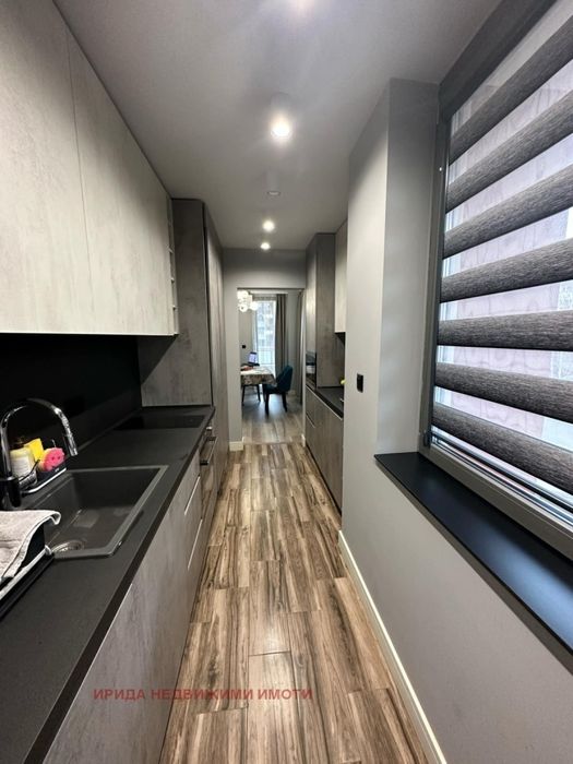 Продава се Тристаен апартамент в София, Манастирски ливади - 112 кв.м за 3831 €/кв.м - Снимка #4