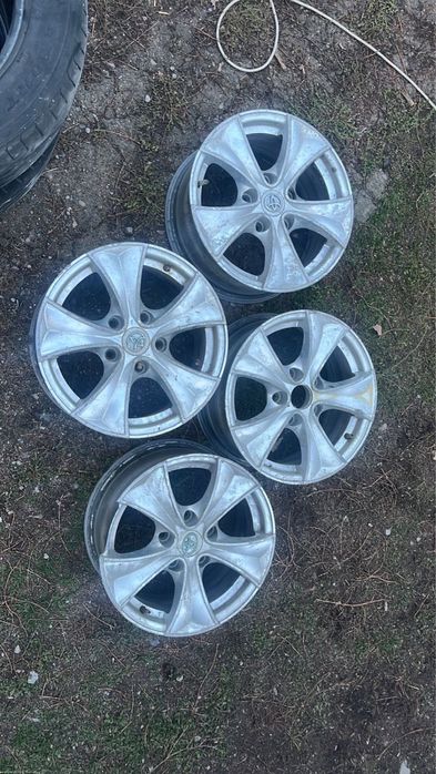 Диски 15 размера тойота