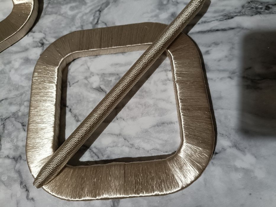 Set suport de perdele/draperii auriu și argintiu