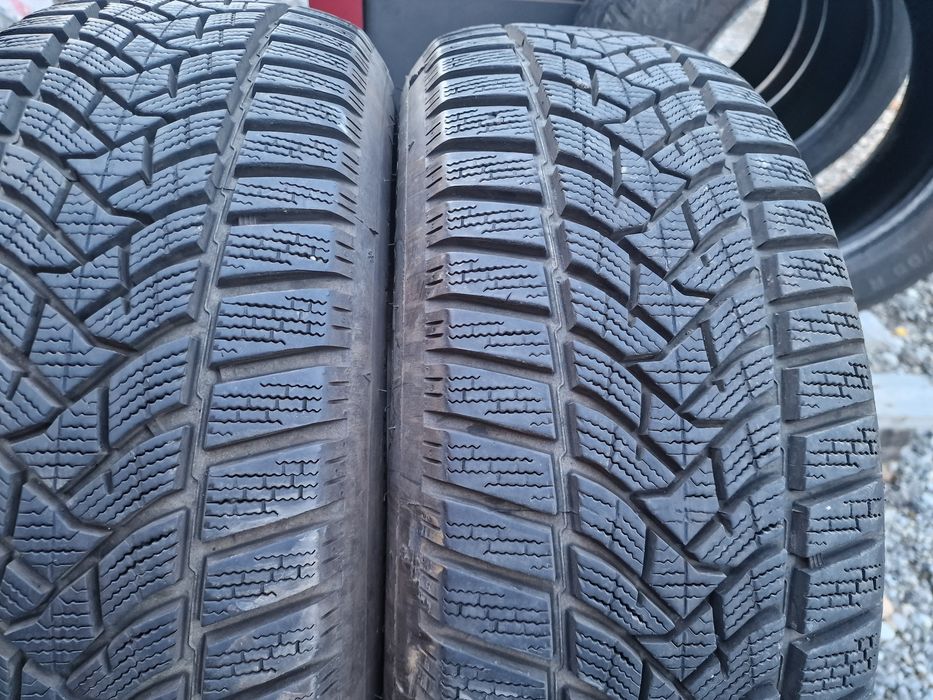 Anvelope 215/60R16 marca Dunlop, DOT 2022,8 mm, M+S