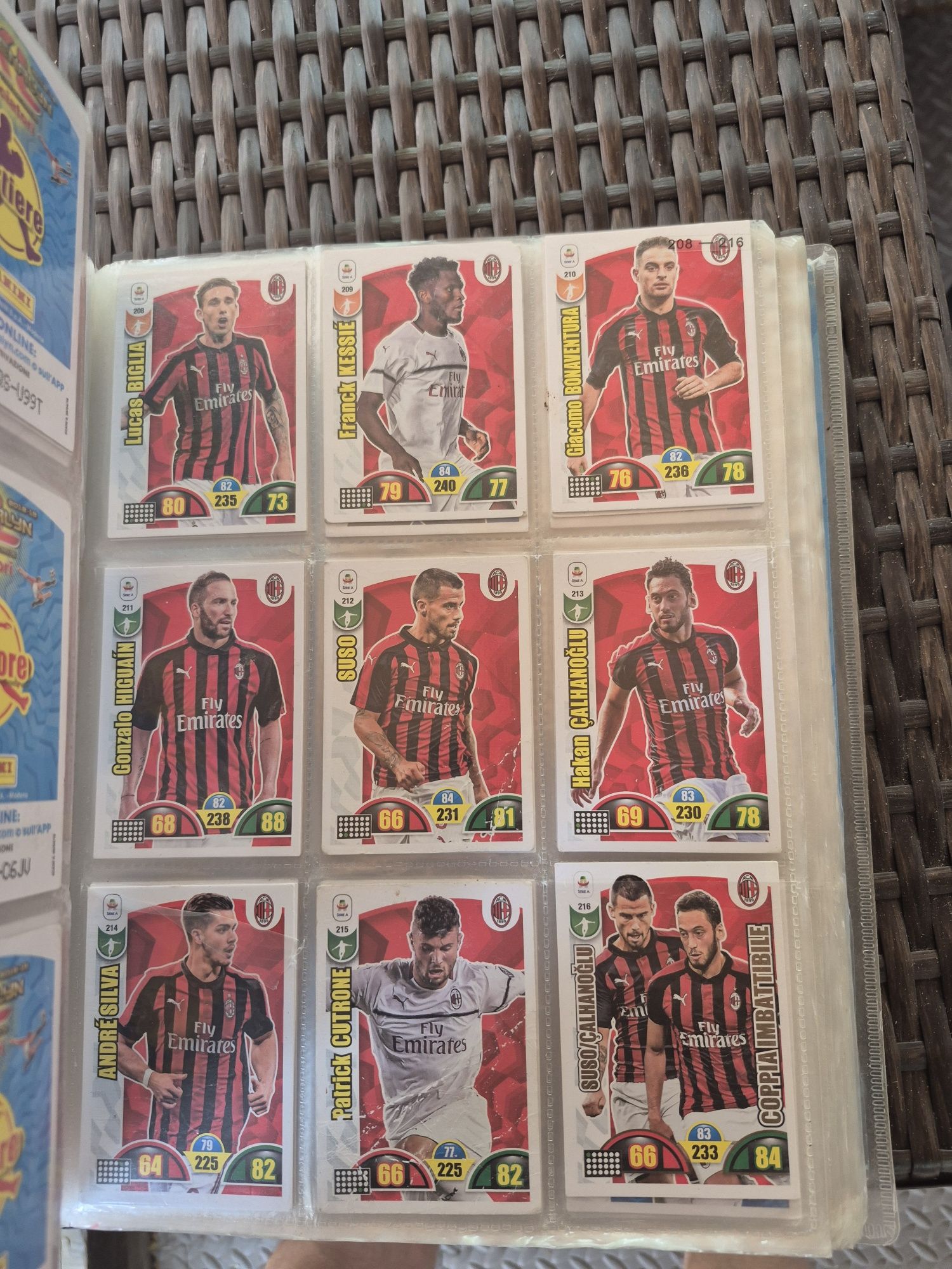 Cartonașe cu fotbaliști Panini