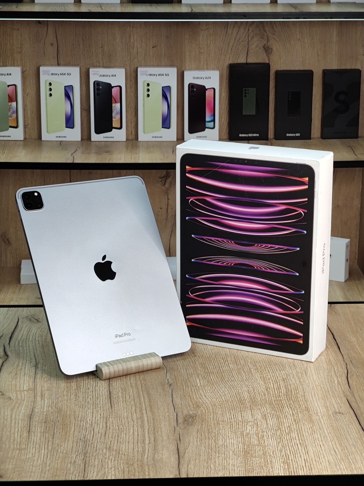 Планшет iPad Pro 11 256гб М2