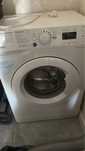 Продам стиральную машину Indesit