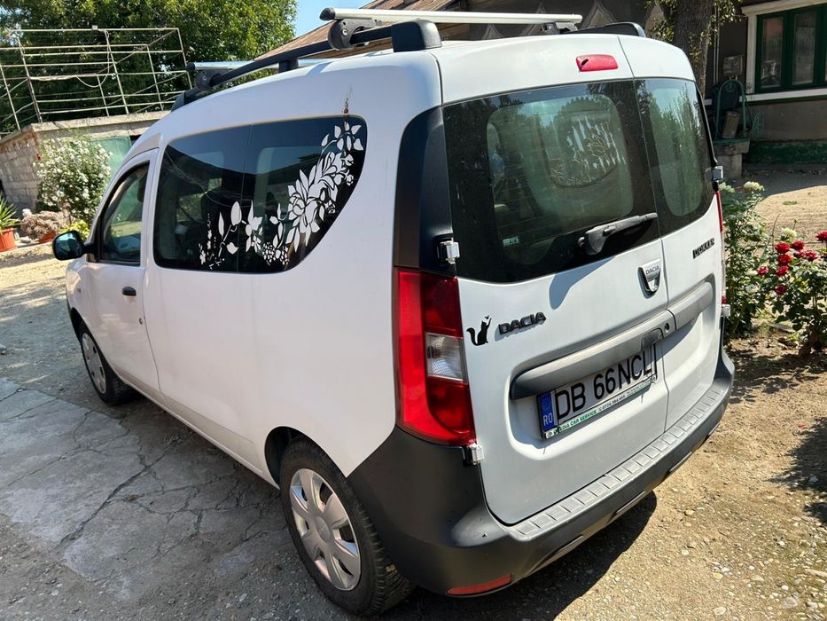 Vând Schimb Cu Dubă 3,5t