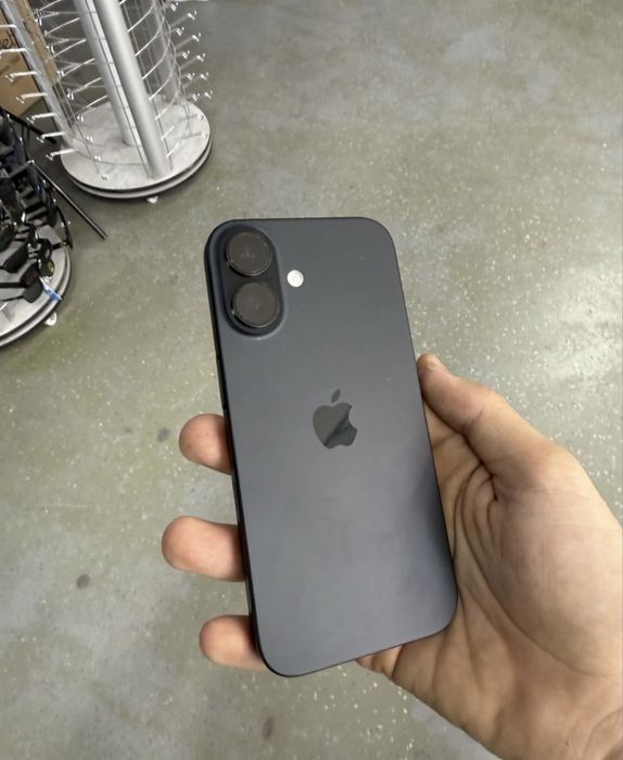 Срочно Айфон 16/128 память сатылады жагдайы жаксы