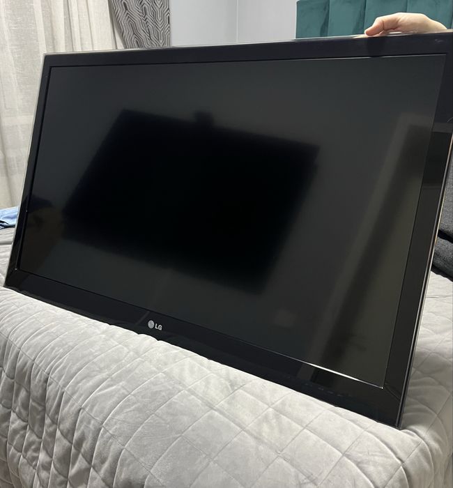 Телевизор LG +3D очки