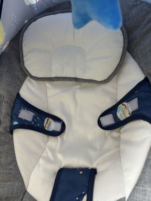 Електрически бебешки шезлонг