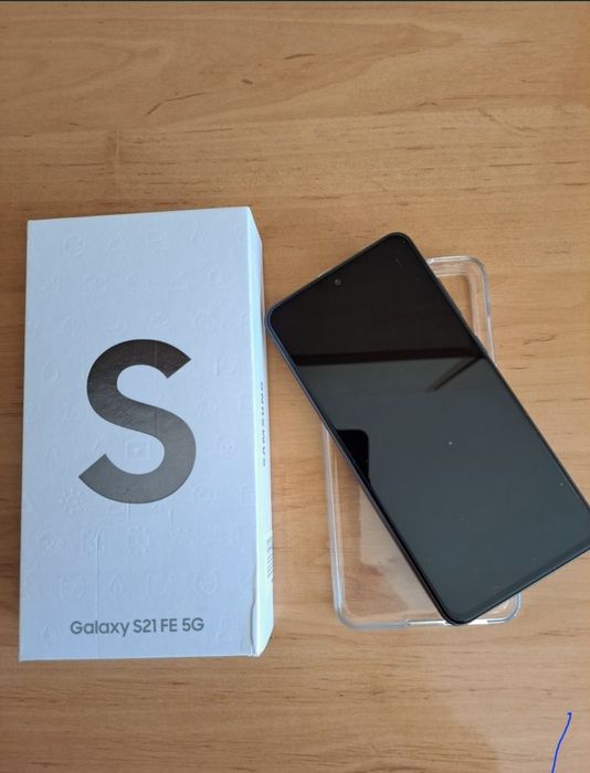 Samsung Galaxy S 21 Fe, black, 128gb/6gr, impecabil 10/10, ca nou.