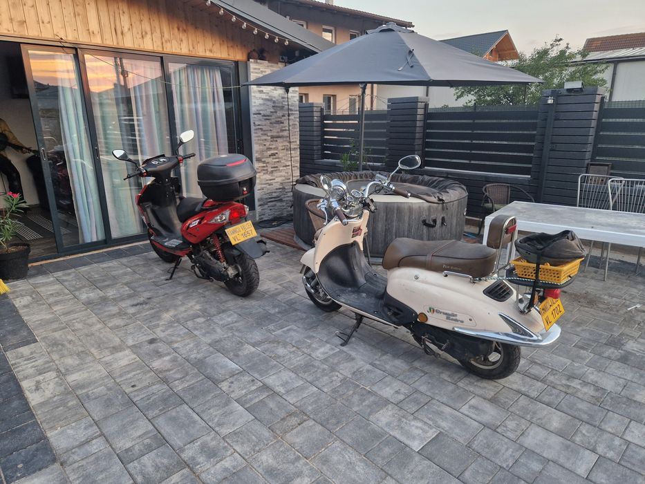 Scutere 49cc amandoua pe unu de 125