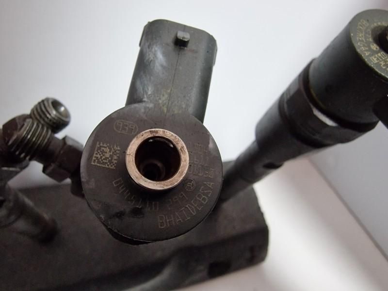 Injector Bosch CRI216 Suzuki SX4 2.0 diesel