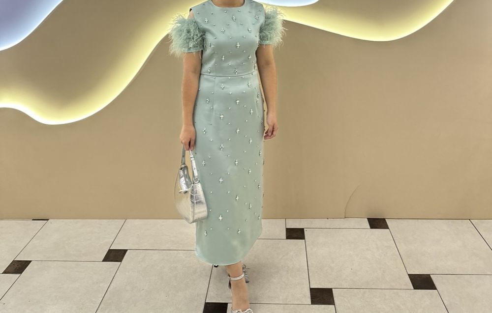 Продам очень красивое платье