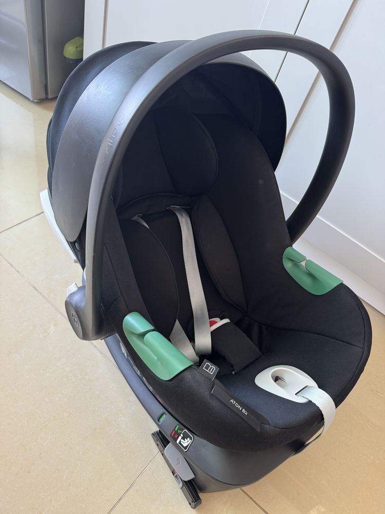 Столче за кола с isofix Cybex Aton B2 i-Size КАТО НОВО
