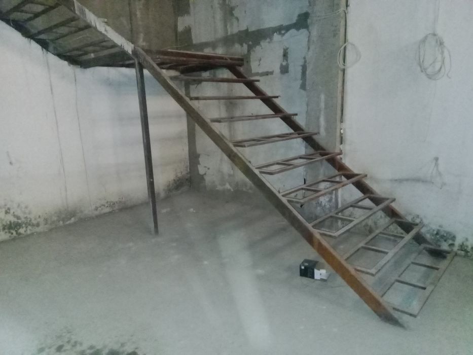 Металл нарвон сотилади