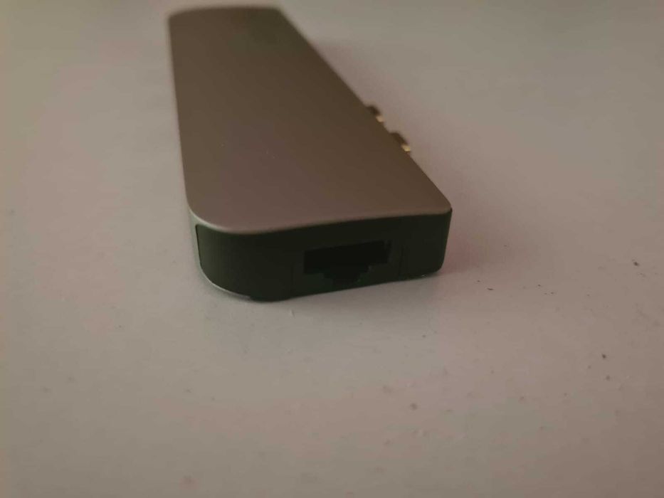 Docking Macbook PRO/AIR M1 si mai jos