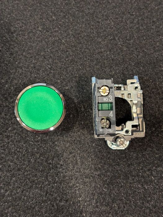 Comutator acționat prin apăsare XB4BA31 SCHNEIDER