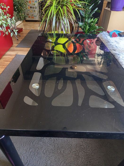 Холна маса изгодно