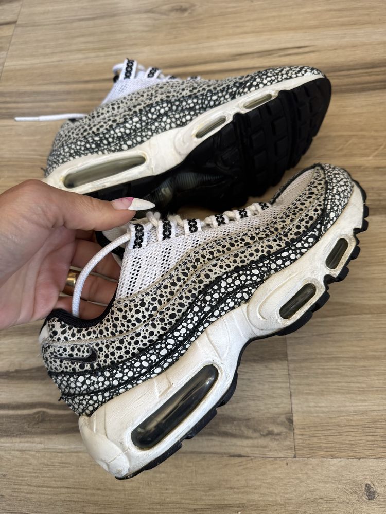 Оригинални маратонки Nike Air Max 95 ! 38 н