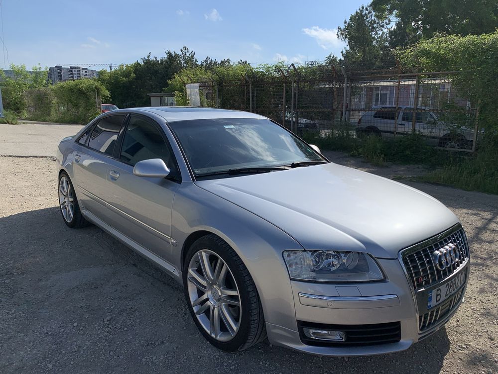 Audi A8 4,2 S8 face