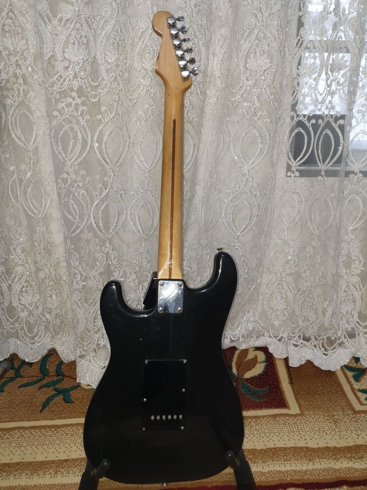 Gitara fender stratocaster