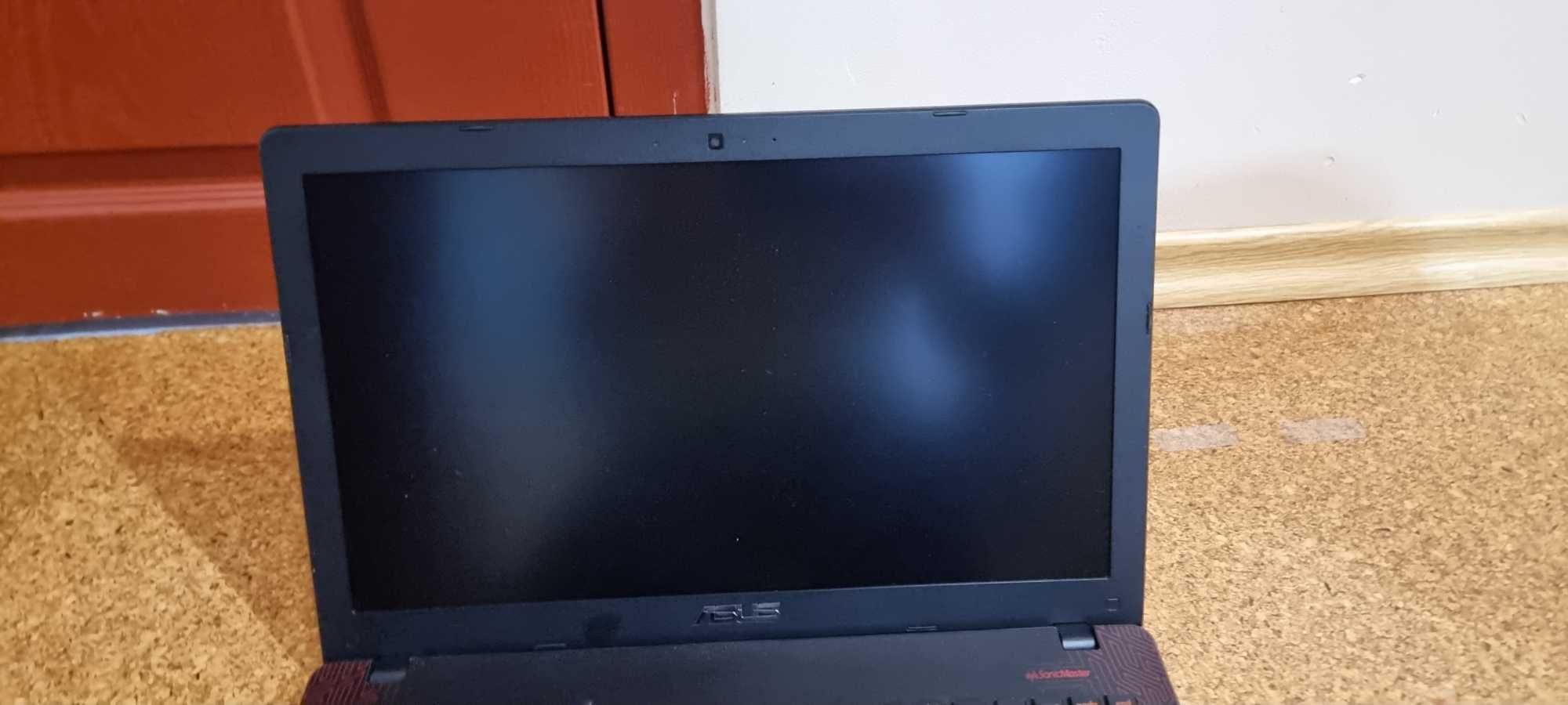 ASUS fx550iu-dm123