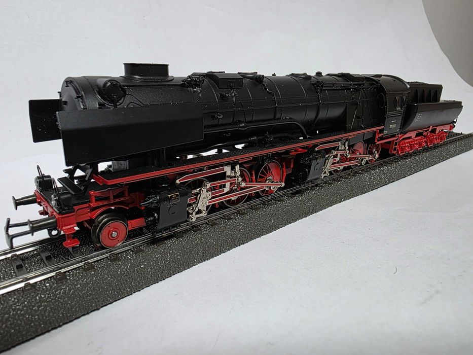 Locomotiva NOUA BR 53 BORSIG (Marklin AC)