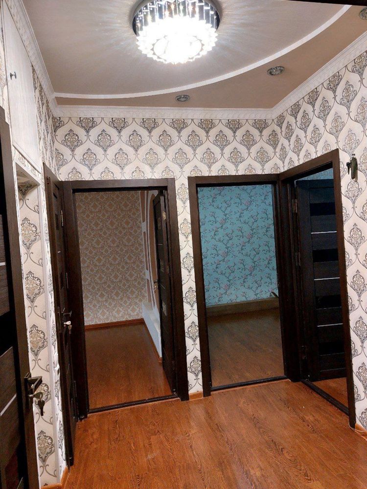 Феруза Продается квартира 4/2/4 балкон 1,5х3 ор-р: Сагдиана