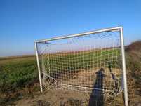 Vând poartă de footbal