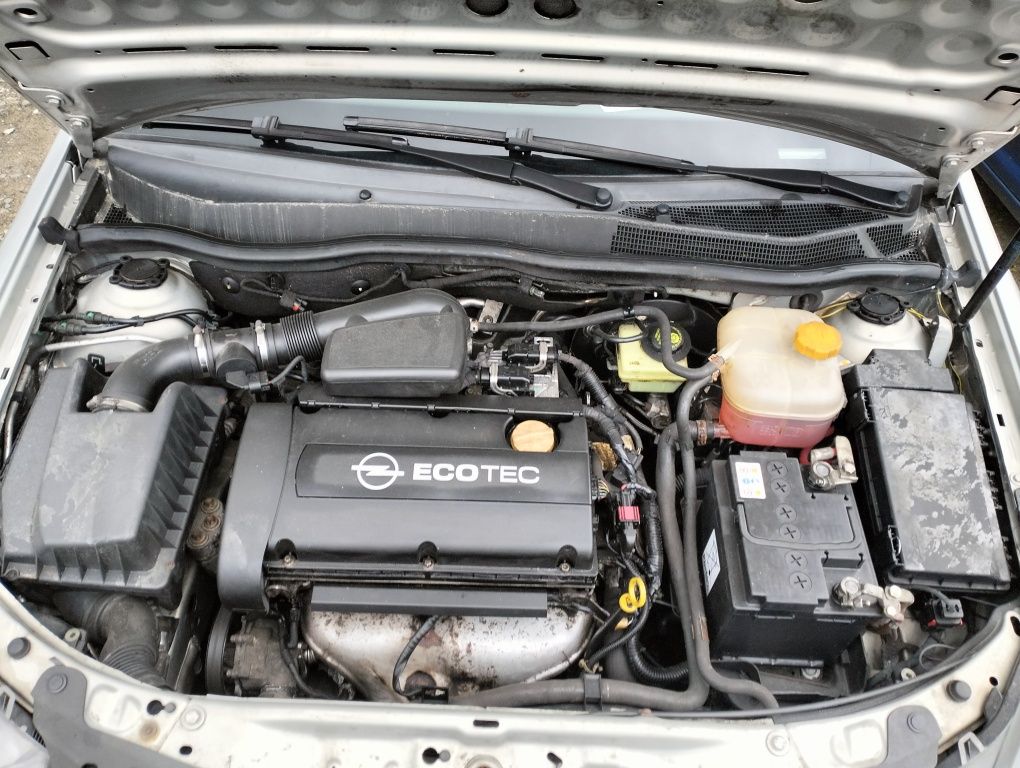 Opel Astra H 1.6 benzina