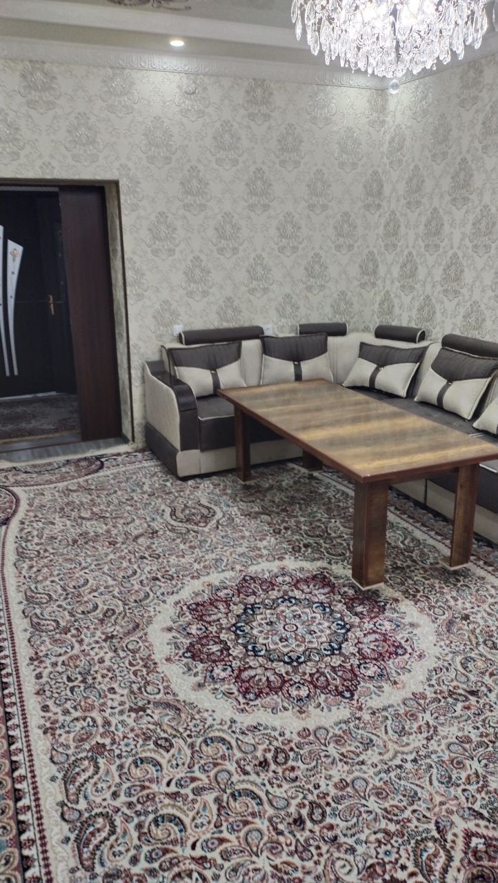 Dexqon bozor yonida 3 xonali lyuks kvartira ijaraga beriladi