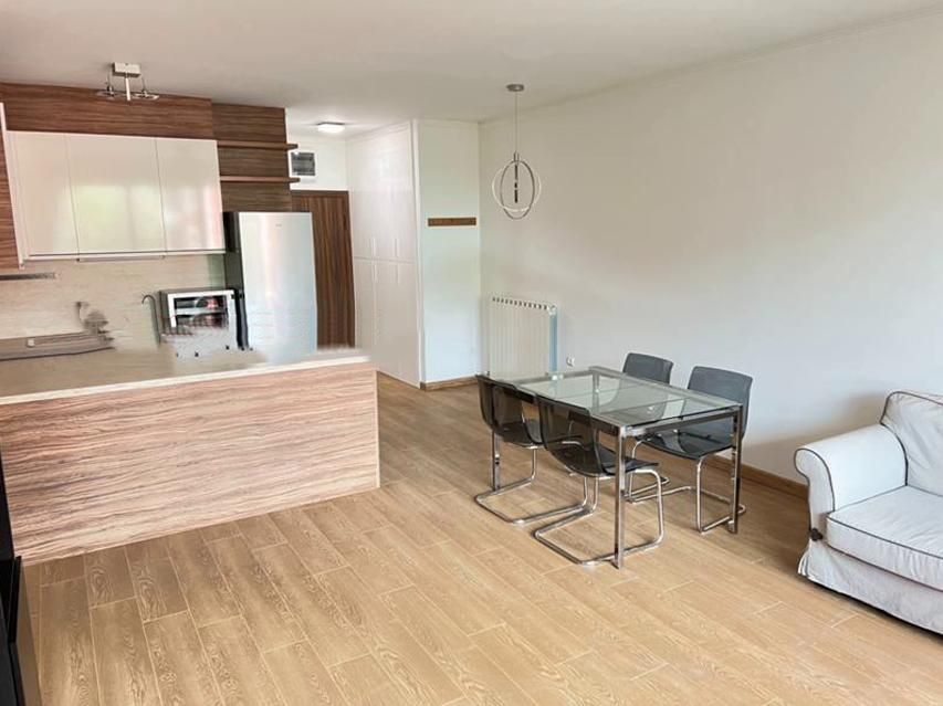 Дава се под наем Тристаен апартамент в София, Витоша - 105 кв.м за 1400 € - Снимка #1