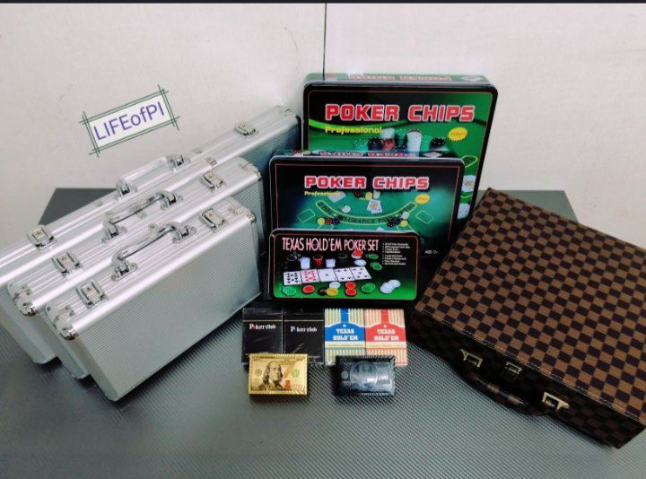 Покер, Карты, Фишки