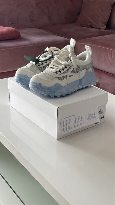 Off White Odsy 1000
