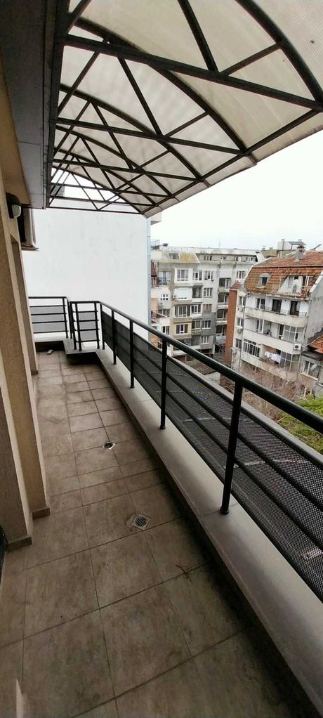 Дава се под наем Двустаен апартамент в Варна, Централна поща - 70 кв.м за 433.5 € - Снимка #4